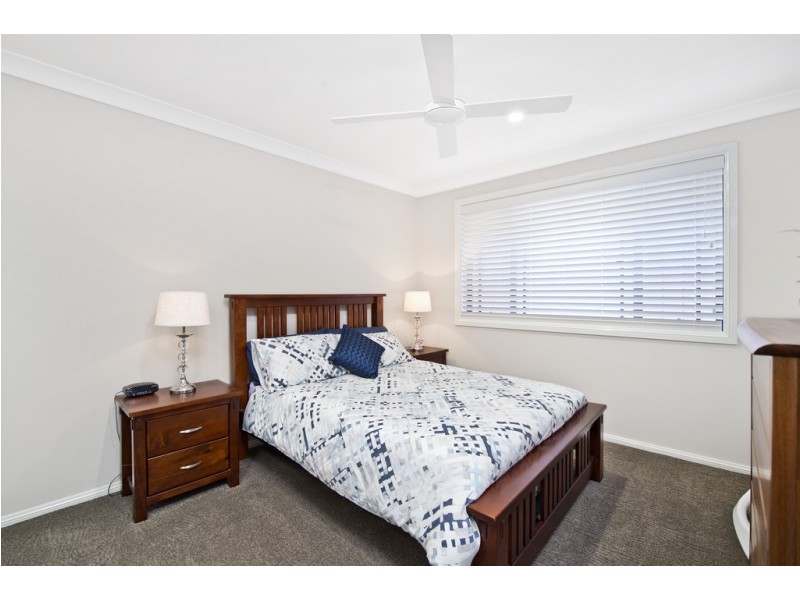 6 Celtic Court, Lake Cathie NSW 2445