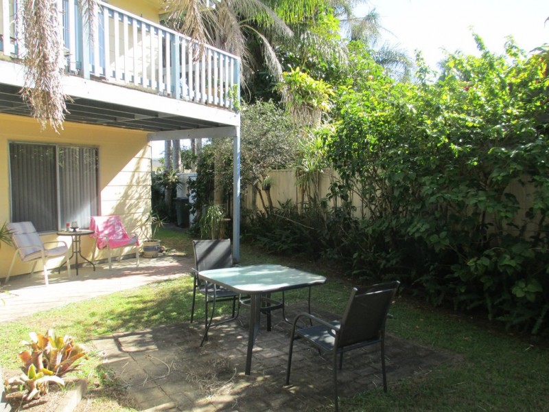 1/1713 Ocean Drive, Lake Cathie NSW 2445