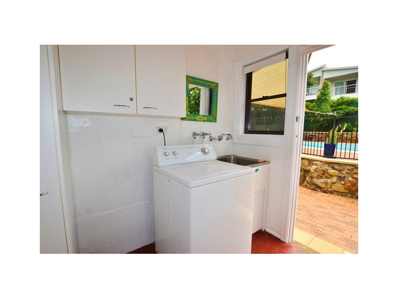 1 Cypress Avenue, Port Macquarie NSW 2444