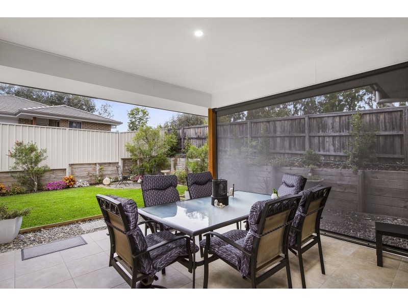 16 Kara Close, Lake Cathie NSW 2445