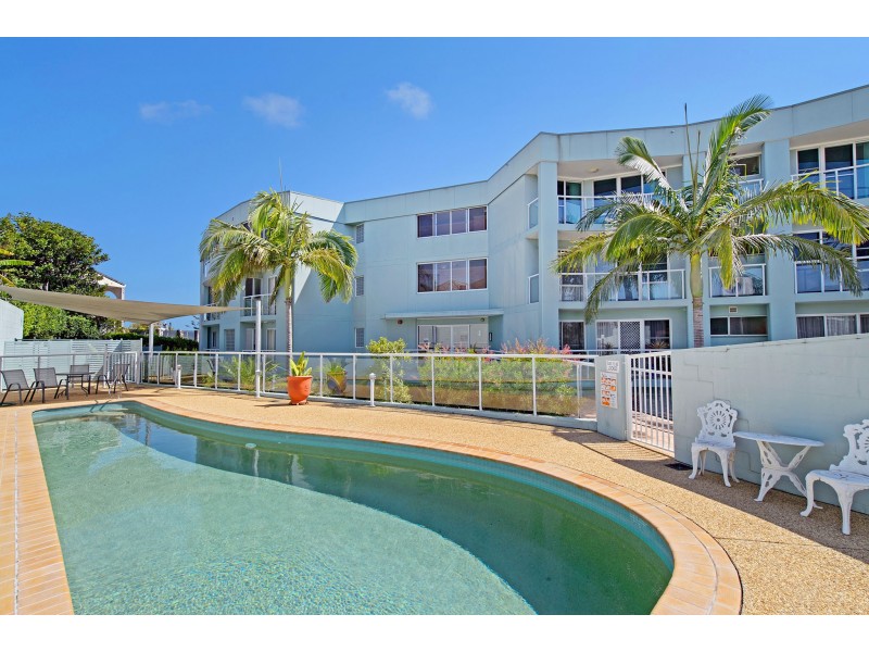 2/16-18 Hilltop Crescent, Port Macquarie NSW 2444