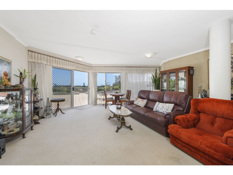 2/16-18 Hilltop Crescent, Port Macquarie NSW 2444