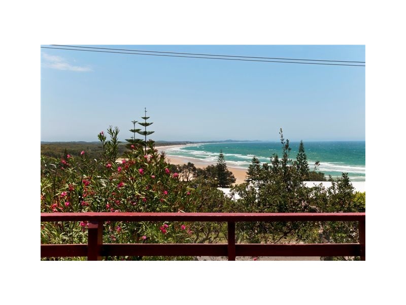 943 Ocean Drive, Port Macquarie NSW 2444
