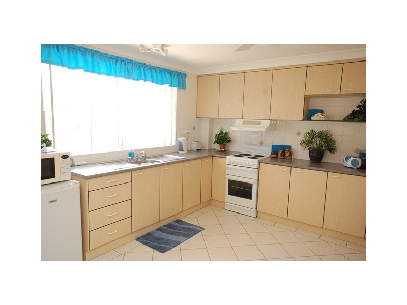 4/10  Mallawa Crescent, Port Macquarie NSW 2444