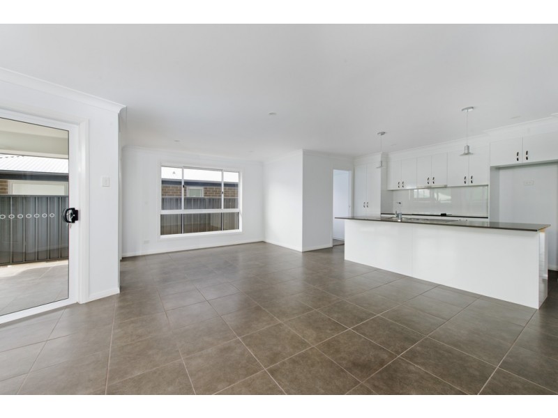 2/10 FERNHILL ROAD, Port Macquarie NSW 2444