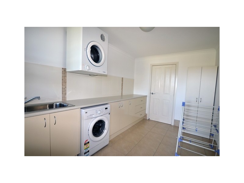 6 Kennedy Drive, Port Macquarie NSW 2444