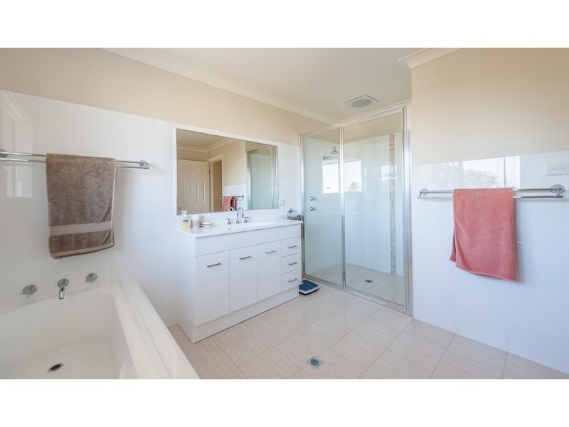 16 Kelvin Grove, Port Macquarie NSW 2444