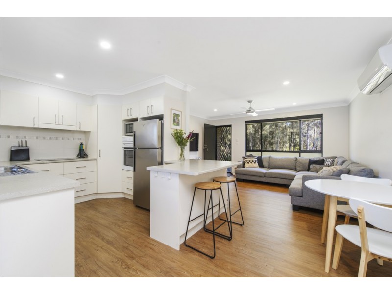 76 Tallong Drive, Lake Cathie NSW 2445