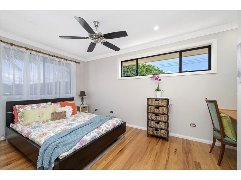 25 Chepana Street, Lake Cathie NSW 2445