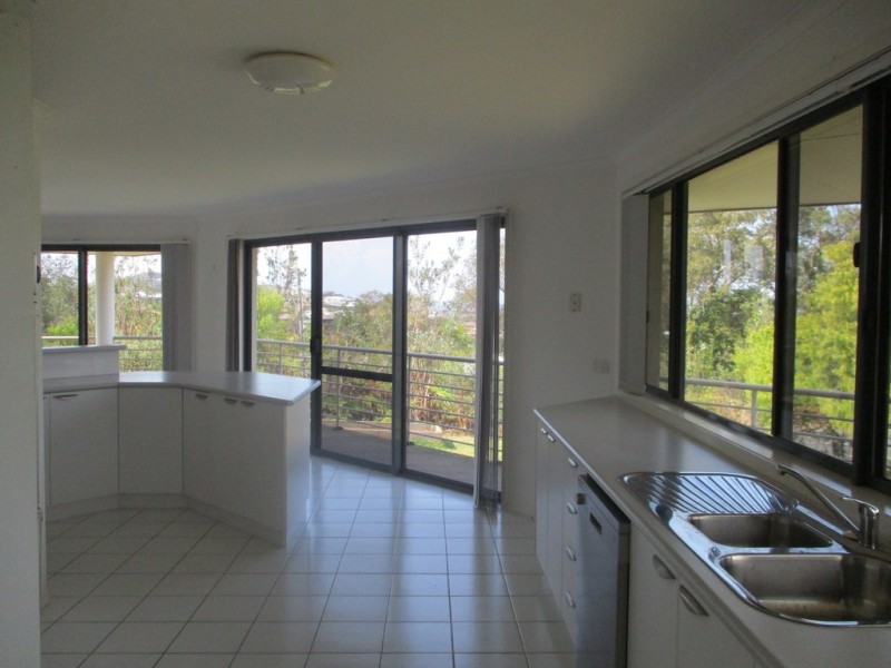 4 Livingstone Road, Port Macquarie NSW 2444