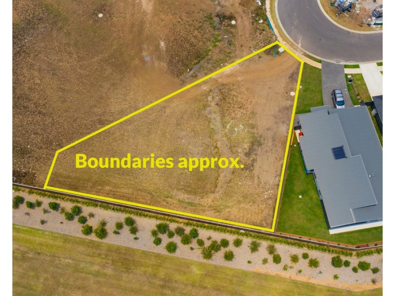 37 Antigua Avenue, Lake Cathie NSW 2445