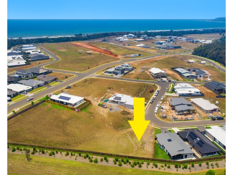 37 Antigua Avenue, Lake Cathie NSW 2445