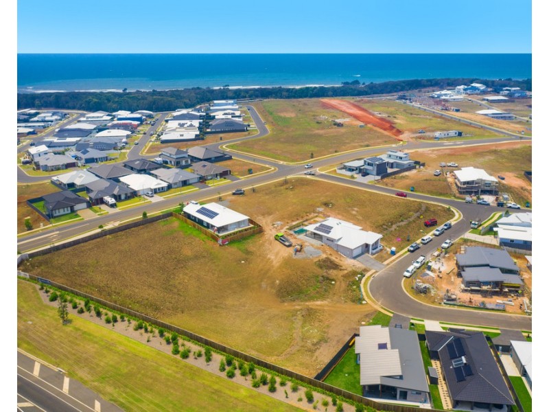 37 Antigua Avenue, Lake Cathie NSW 2445