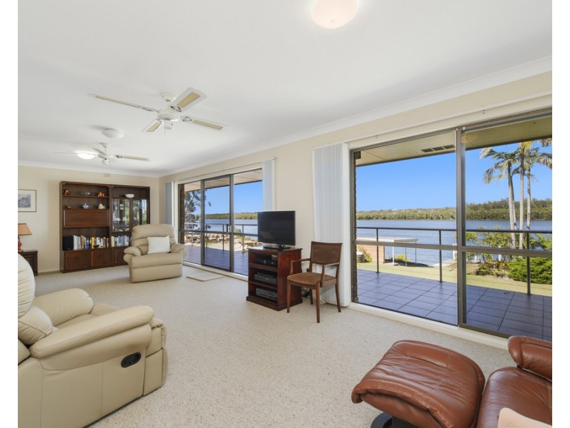 39 Riverside Drive, Port Macquarie NSW 2444