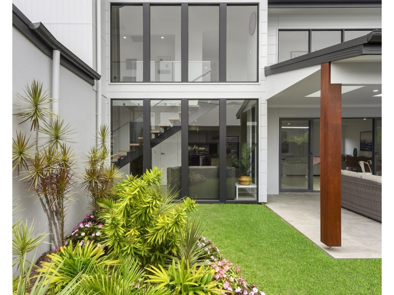 22 Sovereign Drive, Thrumster NSW 2444