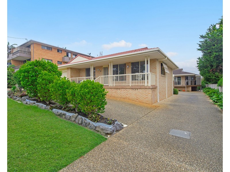 1/48 Burrawan Street, Port Macquarie NSW 2444