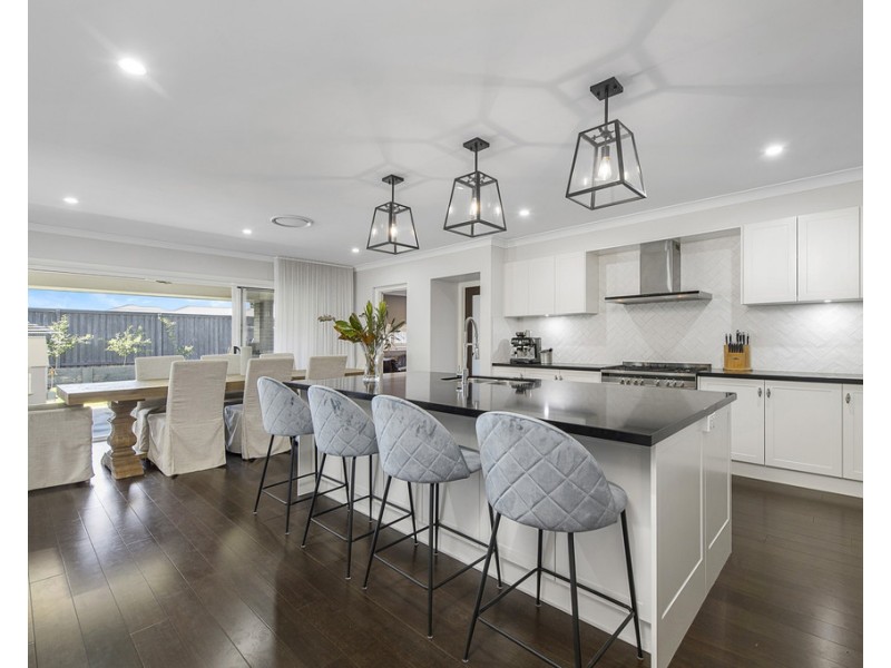 5 Aubin Avenue, Thrumster NSW 2444