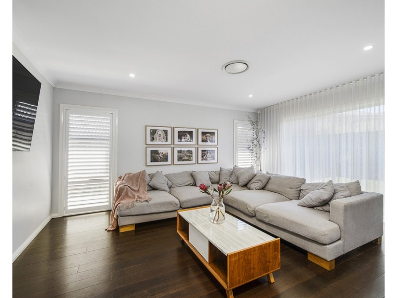 5 Aubin Avenue, Thrumster NSW 2444