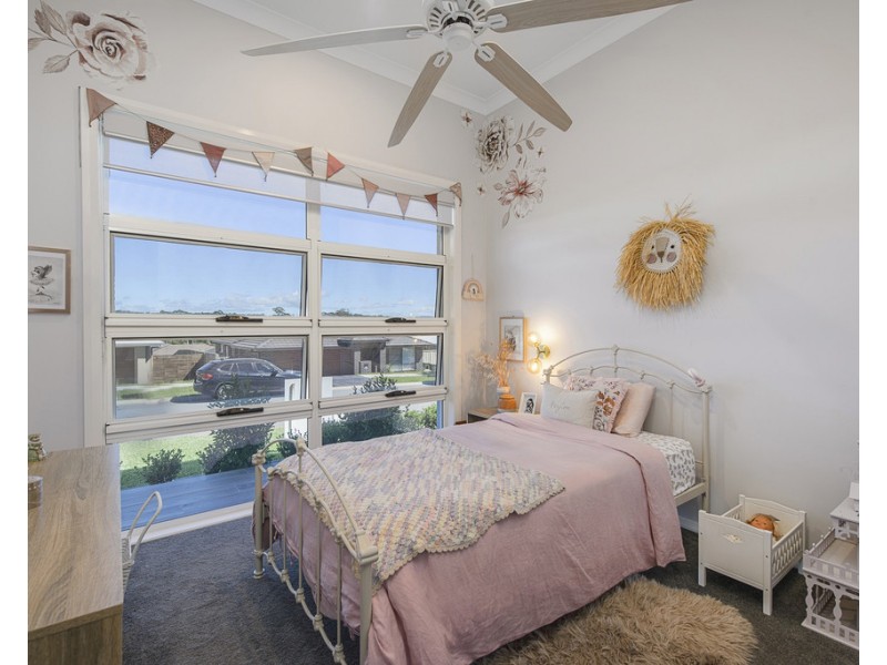 5 Aubin Avenue, Thrumster NSW 2444