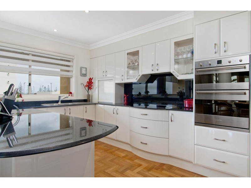 305/1-3 Owen Street, Port Macquarie NSW 2444