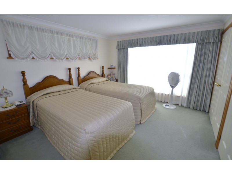 15 Mariners Way, Port Macquarie NSW 2444