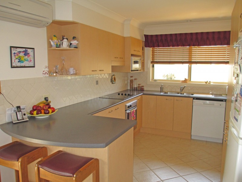 2/6 Margaret Close, Port Macquarie NSW 2444