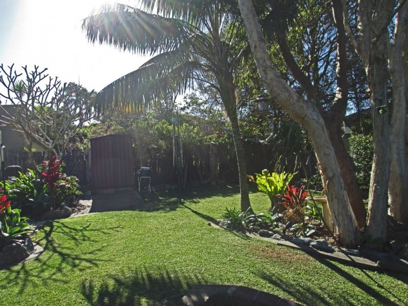 1618 Ocean Drive, Lake Cathie NSW 2445