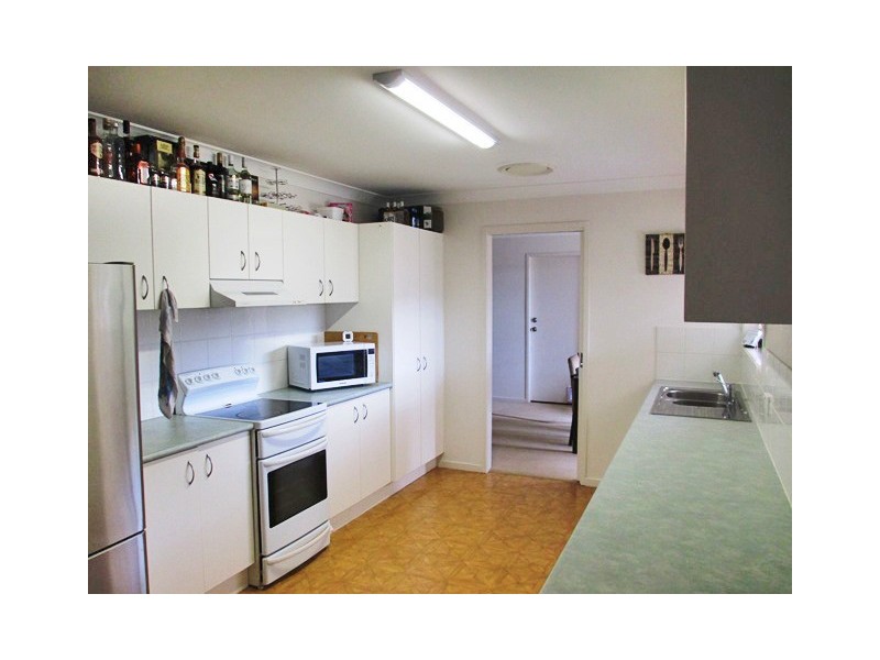 8 Squires Terrace, Port Macquarie NSW 2444