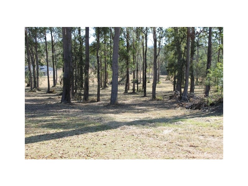 35 Lake Ridge Drive, Kew NSW 2439