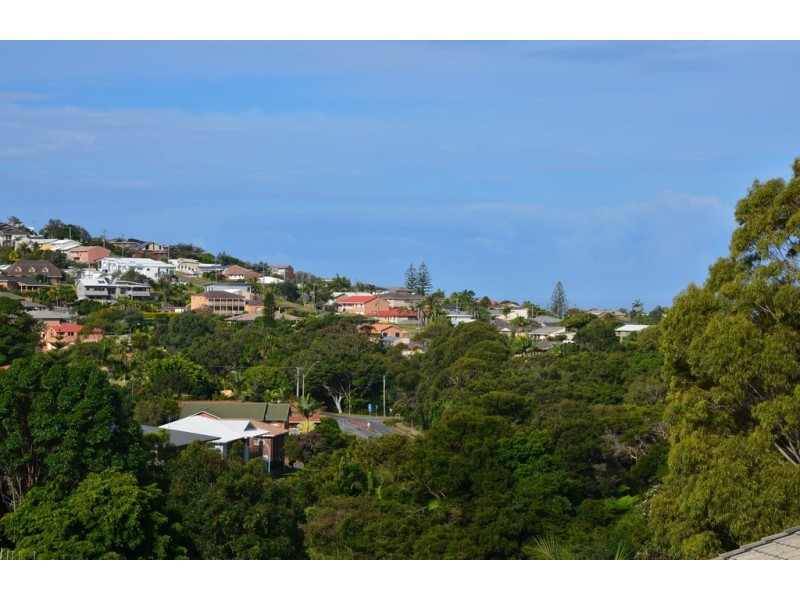 8 Moondara Terrace, Port Macquarie NSW 2444