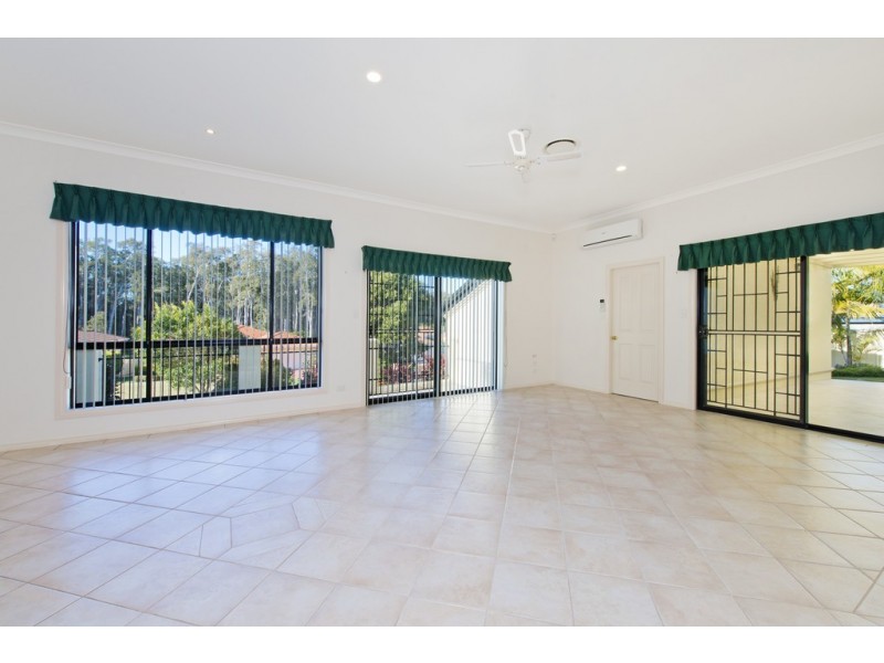 1 ONYX PLACE, Port Macquarie NSW 2444