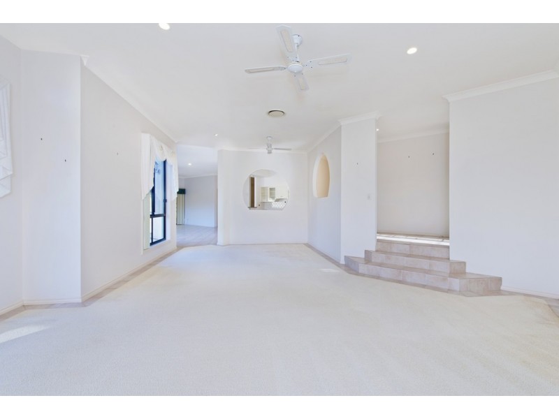 1 ONYX PLACE, Port Macquarie NSW 2444