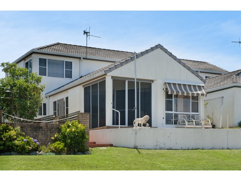 1/62 Hibbard Drive, Port Macquarie NSW 2444