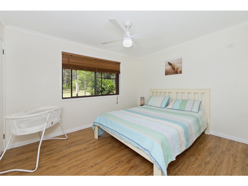 168 Kenwood Drive, Lake Cathie NSW 2445