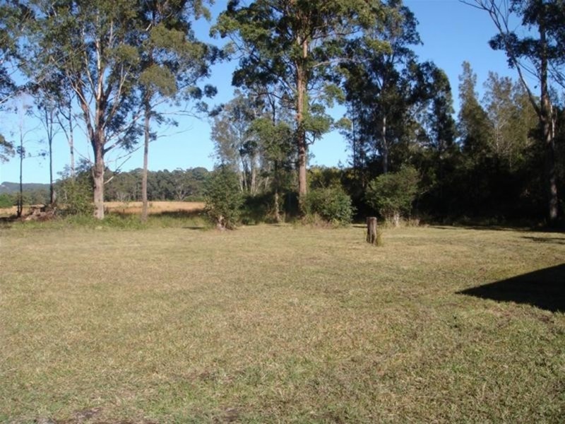 168 Kenwood Drive, Lake Cathie NSW 2445