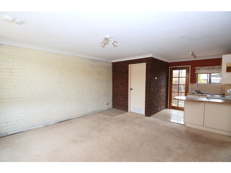 2/10 Racewyn Close, Port Macquarie NSW 2444