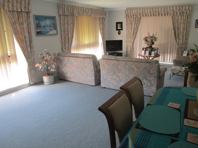 8 Mermaid Crescent, Port Macquarie NSW 2444