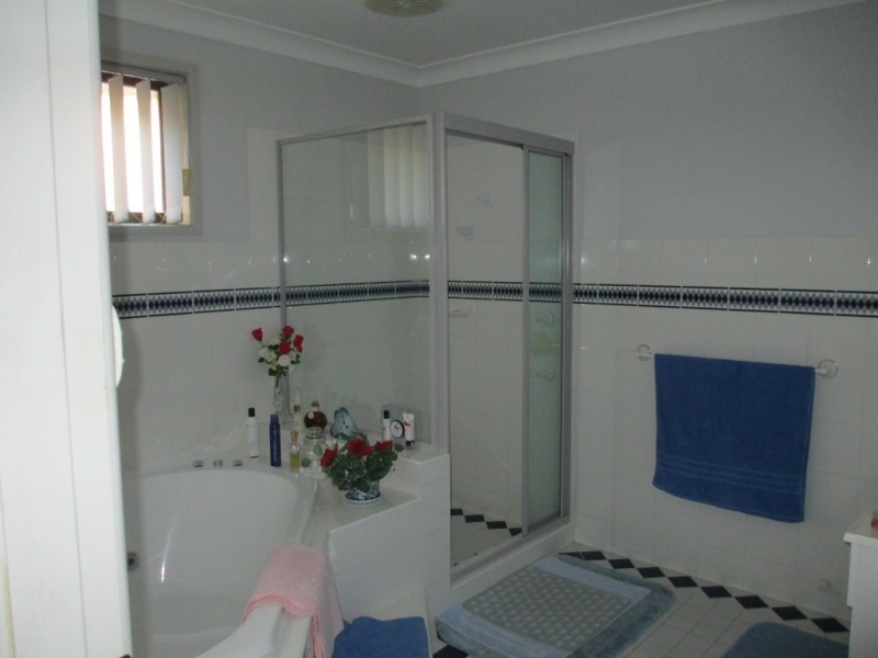 8 Mermaid Crescent, Port Macquarie NSW 2444