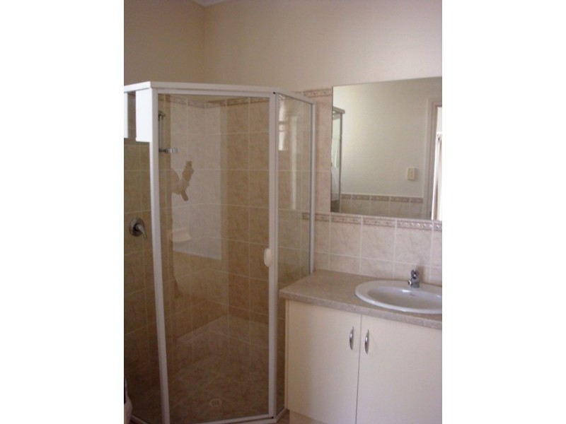 61 Macmillan Avenue, Mawson Lakes SA 5095