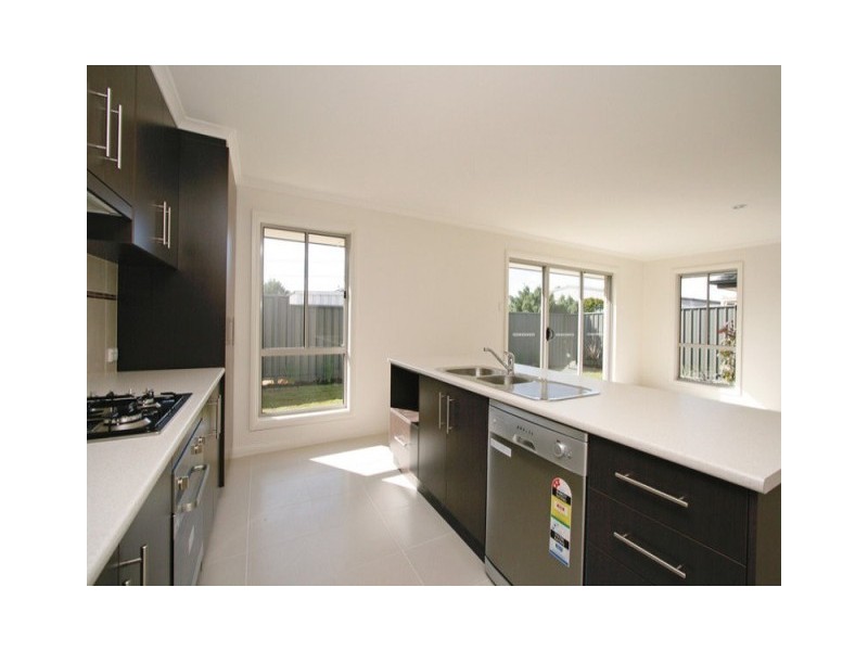 31 Chateau Avenue, Andrews Farm SA 5114