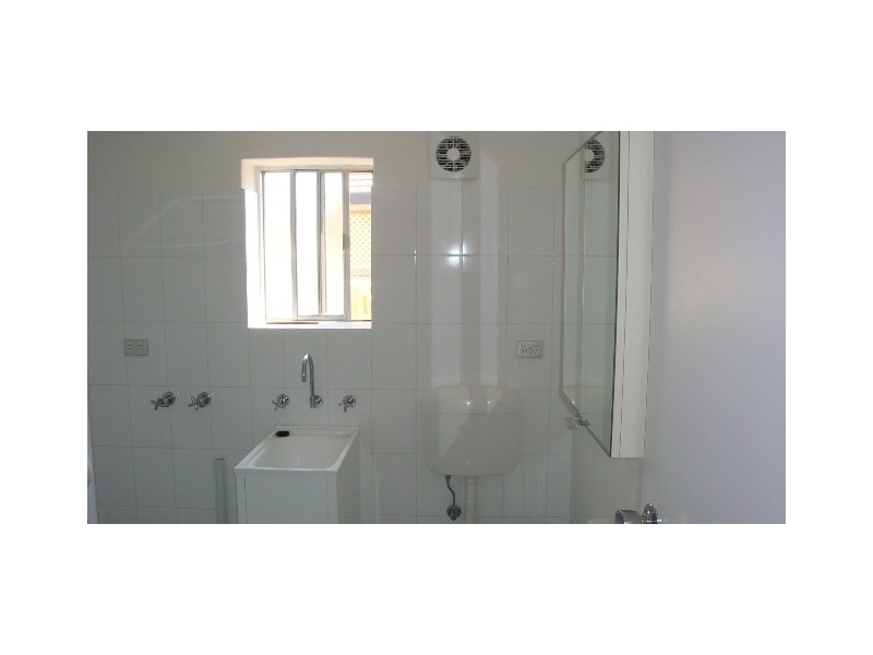 1/12  McQuillan Avenue, Renown Park SA 5008