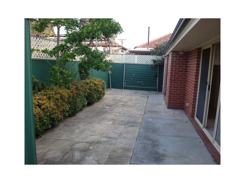 11 Arlington Terrace, West Hindmarsh SA 5007