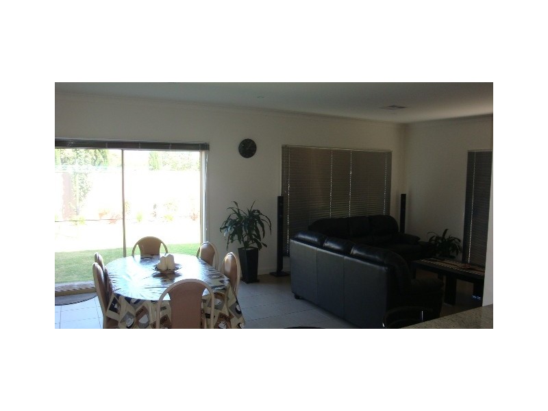 4D Ellen Street, Athelstone SA 5076
