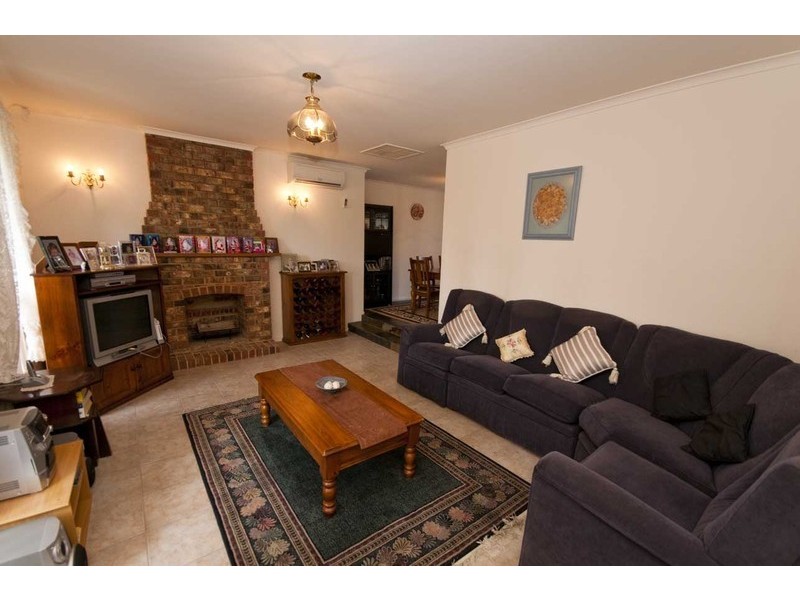 7 Gordon Luxton Drive, North Haven SA 5018