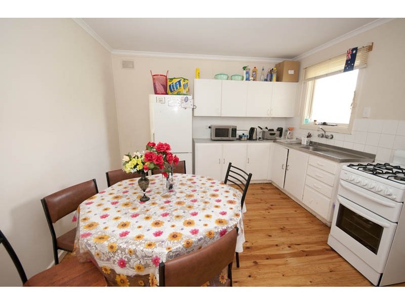 5 Moulds Crescent, Smithfield SA 5114