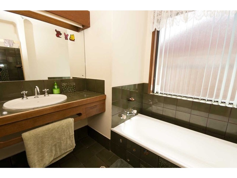 7 Gordon Luxton Drive, North Haven SA 5018