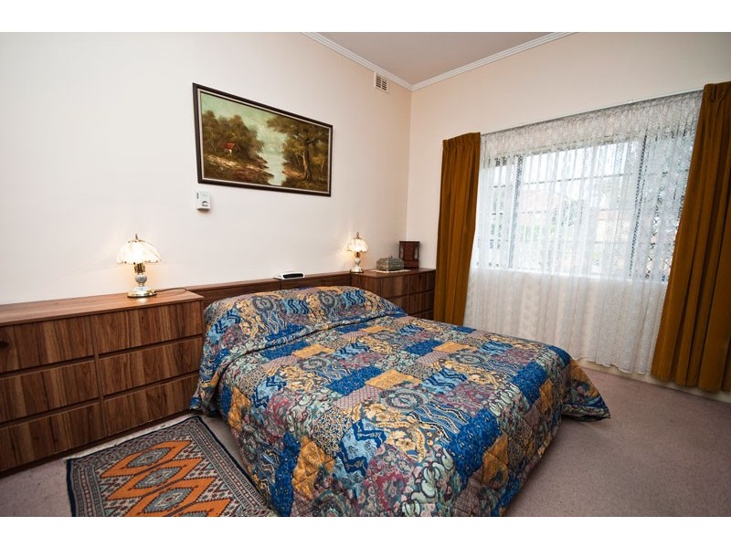 8 Livingstone Avenue, Prospect SA 5082