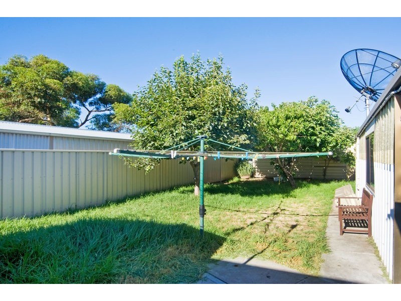 6 Beverley Crescent, Beverley SA 5009