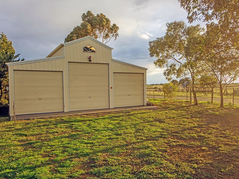 87-89 Reed Court, Plumpton VIC 3335