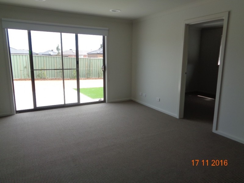 31 Playford Drive, Wyndham Vale VIC 3024